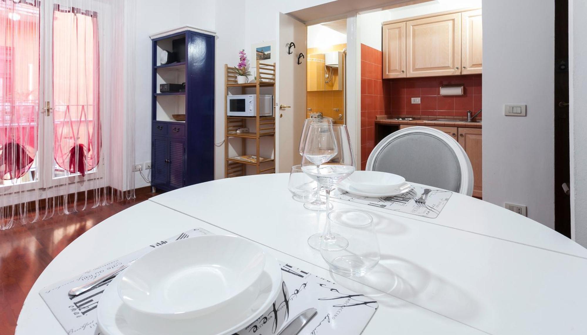 Appartamento Bwr - Beautiful Loft Near The Duomo In Milan, Lamarmora